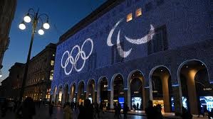 巧合！库里兄弟二人勇士生涯首秀均砍下14分